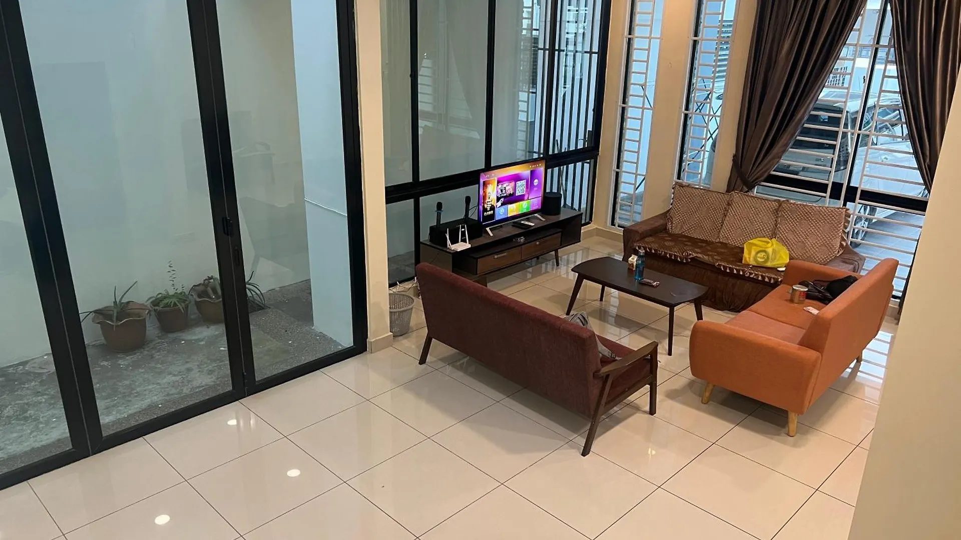 16Pax Seri Austin 4Bedroom 4Bath Nearby Toppen Aeon Tebrau ジョホールバル 0*,