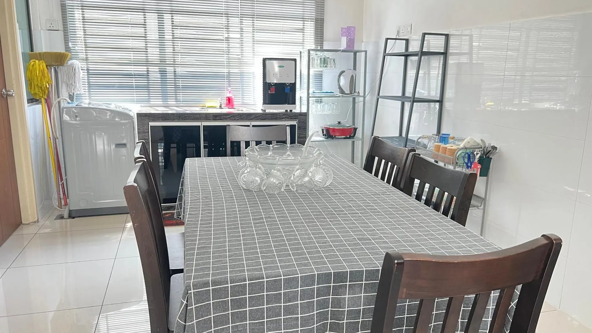 アパート 16Pax Seri Austin 4Bedroom 4Bath Nearby Toppen Aeon Tebrau ジョホールバル